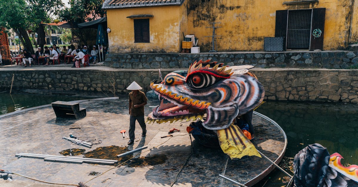 What is the $1000 energy rebate in Victoria?